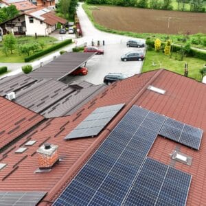 Solarna elektrana snage 12 kW, baterijski spremnik 20,45 kWh, s ugradnjom i jamstvom 10 godina